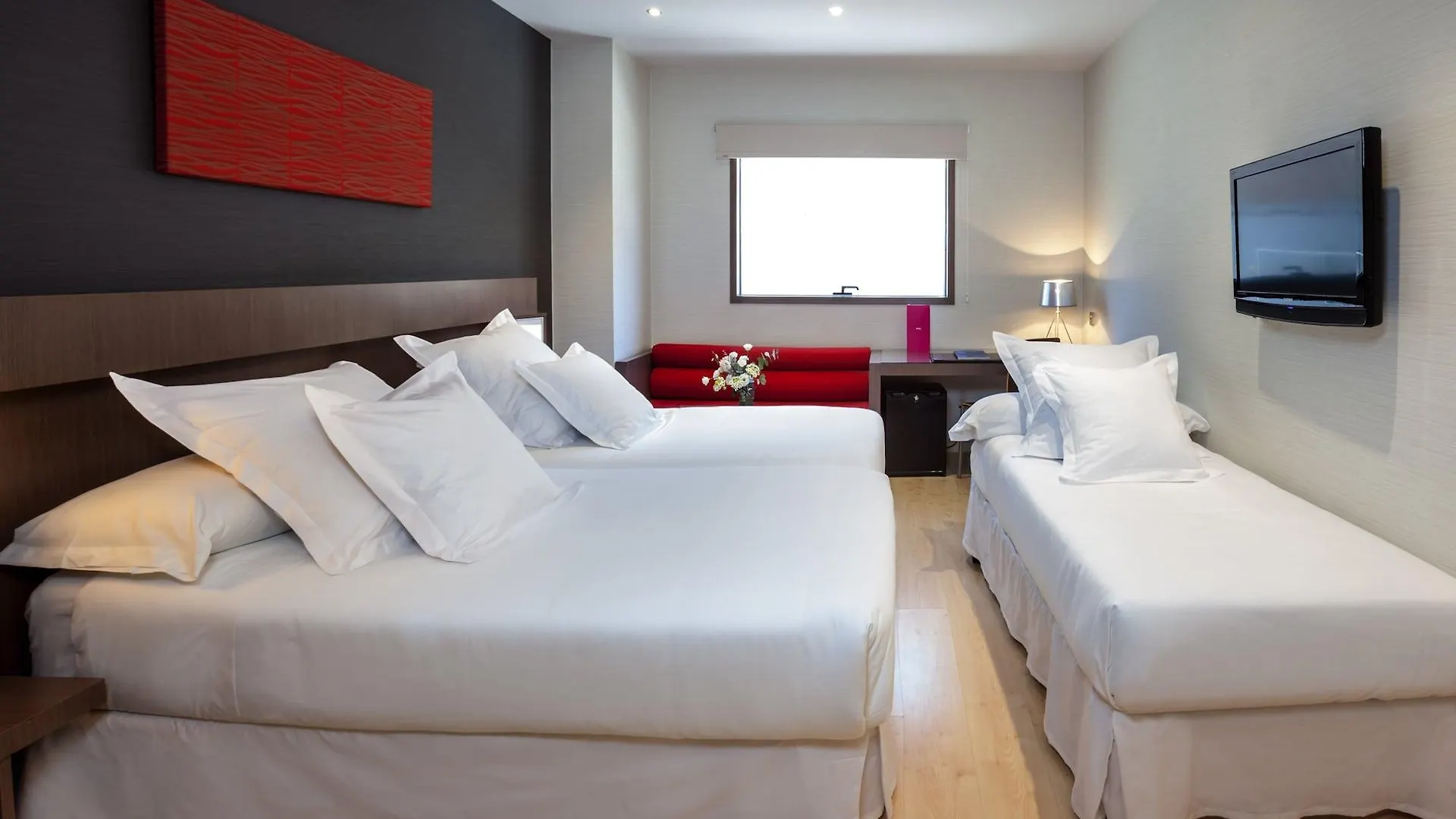 Hotel Granada By Pierre & Vacances