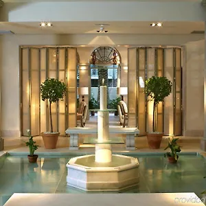 4* Hotell Oniria