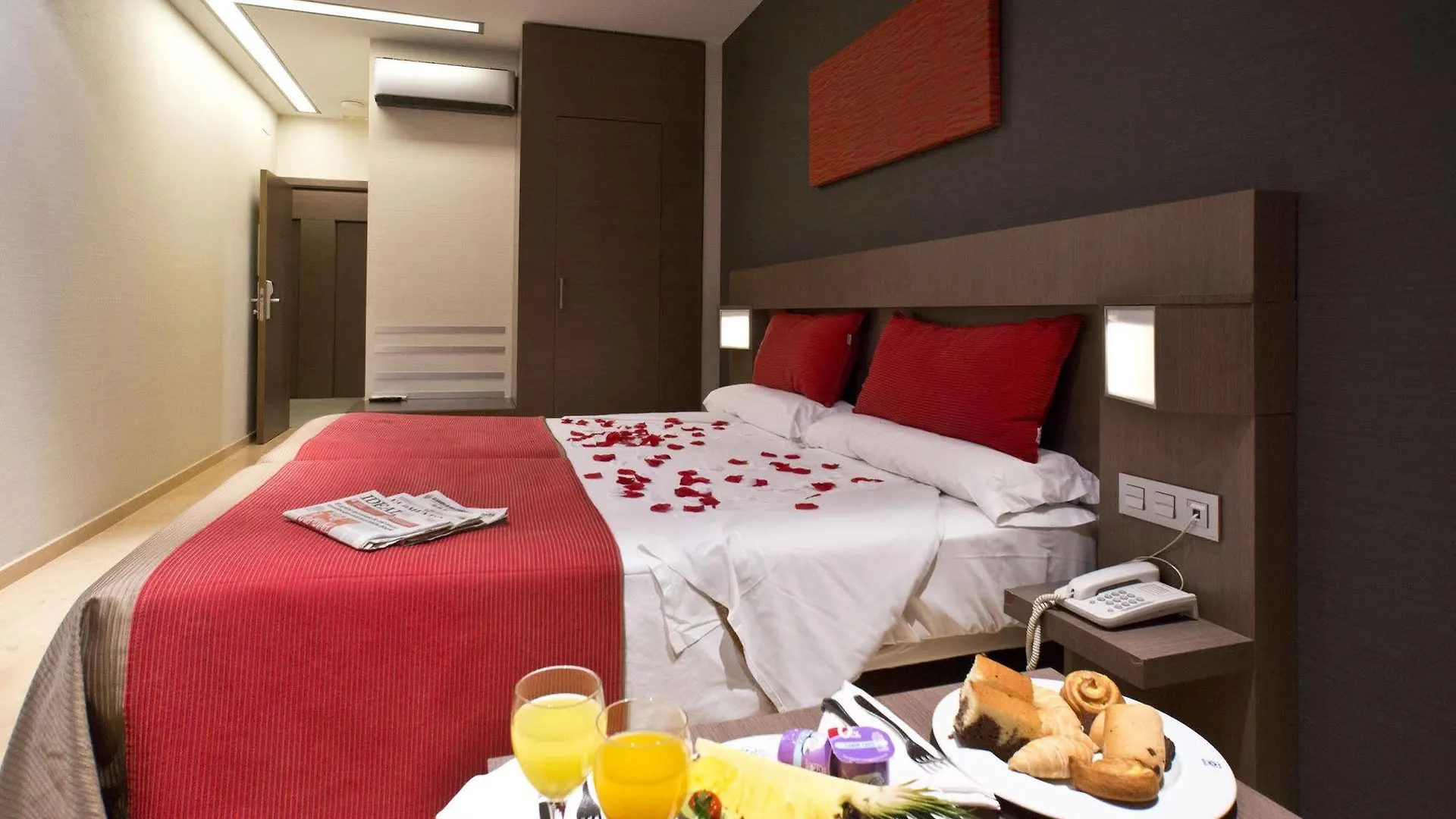 Hotel Granada By Pierre & Vacances