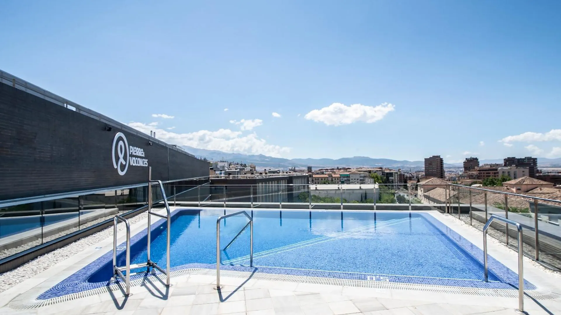 Hotel Granada By Pierre & Vacances